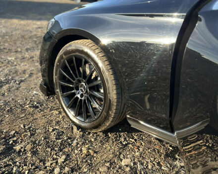 Мерседес Е-Клас 2017 у Луцьку на Automoto.ua Чорний Мерседес Е-Клас, об'ємом двигуна 1.95 л та пробігом 240 тис. км за 35000 $, фото 5 на Automoto.ua