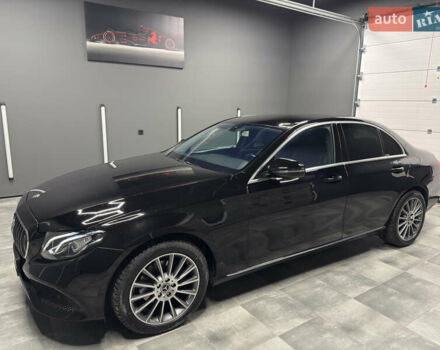 Черный Мерседес Е-Класс, объемом двигателя 2 л и пробегом 197 тыс. км за 29999 $, фото 78 на Automoto.ua