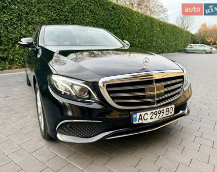 Черный Мерседес Е-Класс, объемом двигателя 1.95 л и пробегом 102 тыс. км за 34300 $, фото 7 на Automoto.ua