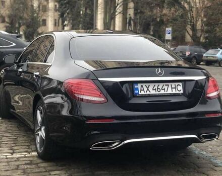 Черный Мерседес Е-Класс, объемом двигателя 1.99 л и пробегом 108 тыс. км за 22000 $, фото 7 на Automoto.ua