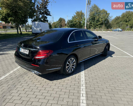 Мерседес Е-Класс 2017 в Коломые на Automoto.ua Черный Мерседес Е-Класс, объемом двигателя 1.95 л и пробегом 167 тыс. км за 28888 $, фото 86 на Automoto.ua