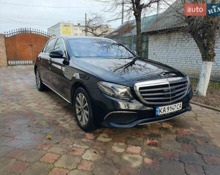 Черный Мерседес Е-Класс, объемом двигателя 1.95 л и пробегом 238 тыс. км за 33700 $, фото 7 на Automoto.ua
