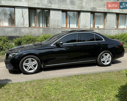 Черный Мерседес Е-Класс, объемом двигателя 1.95 л и пробегом 160 тыс. км за 30000 $, фото 55 на Automoto.ua