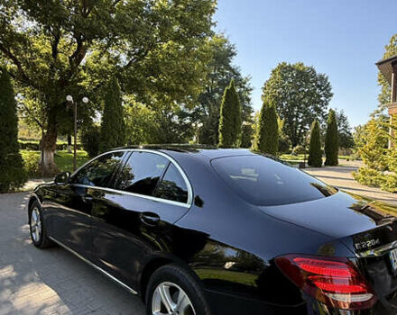 Черный Мерседес Е-Класс, объемом двигателя 1.95 л и пробегом 147 тыс. км за 30500 $, фото 12 на Automoto.ua