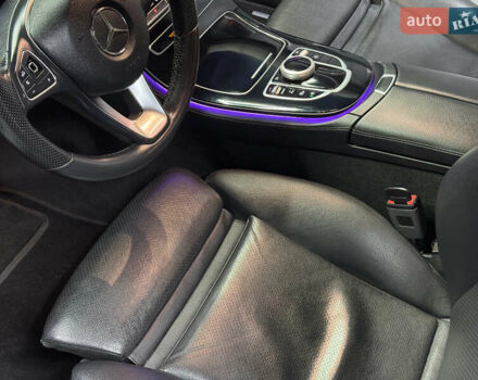 Черный Мерседес Е-Класс, объемом двигателя 2 л и пробегом 197 тыс. км за 29999 $, фото 32 на Automoto.ua