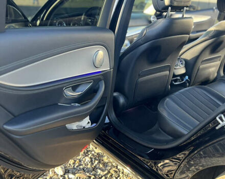 Чорний Мерседес Е-Клас, об'ємом двигуна 1.95 л та пробігом 240 тис. км за 33000 $, фото 8 на Automoto.ua