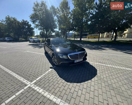 Мерседес Е-Класс 2017 в Коломые на Automoto.ua Черный Мерседес Е-Класс, объемом двигателя 1.95 л и пробегом 167 тыс. км за 28888 $, фото 88 на Automoto.ua