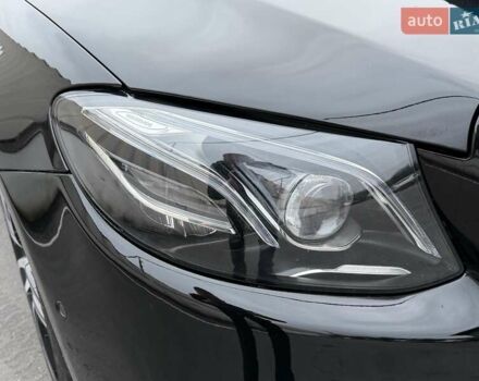 Черный Мерседес Е-Класс, объемом двигателя 1.95 л и пробегом 117 тыс. км за 33000 $, фото 8 на Automoto.ua