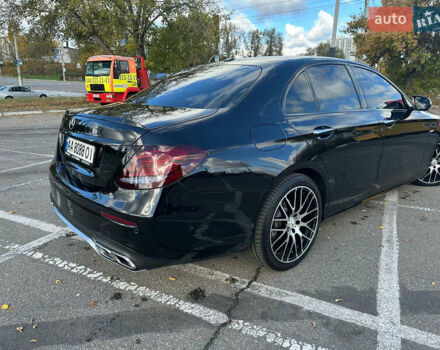 Чорний Мерседес Е-Клас, об'ємом двигуна 1.99 л та пробігом 85 тис. км за 31500 $, фото 1 на Automoto.ua