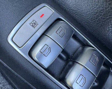 Мерседес Е-Класс 2017 в Коломые на Automoto.ua Черный Мерседес Е-Класс, объемом двигателя 1.95 л и пробегом 167 тыс. км за 28888 $, фото 119 на Automoto.ua