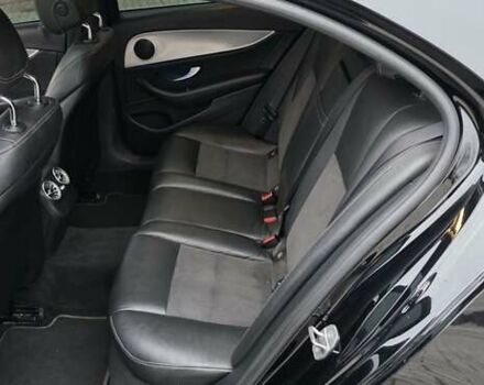Чорний Мерседес Е-Клас, об'ємом двигуна 1.95 л та пробігом 225 тис. км за 26900 $, фото 11 на Automoto.ua