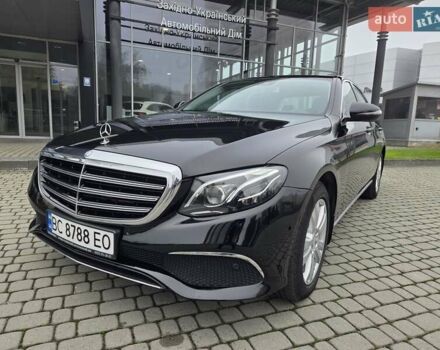 Черный Мерседес Е-Класс, объемом двигателя 1.95 л и пробегом 28 тыс. км за 37000 $, фото 1 на Automoto.ua