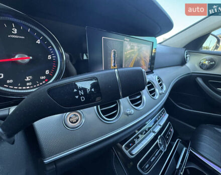 Мерседес Е-Класс 2017 в Коломые на Automoto.ua Черный Мерседес Е-Класс, объемом двигателя 1.95 л и пробегом 167 тыс. км за 28888 $, фото 134 на Automoto.ua