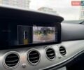 Черный Мерседес Е-Класс, объемом двигателя 2 л и пробегом 189 тыс. км за 27000 $, фото 41 на Automoto.ua