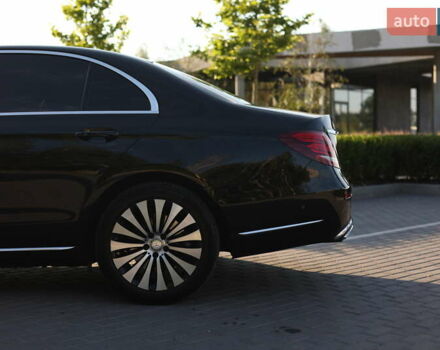 Чорний Мерседес Е-Клас, об'ємом двигуна 2.99 л та пробігом 68 тис. км за 44900 $, фото 15 на Automoto.ua