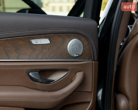 Черный Мерседес Е-Класс, объемом двигателя 1.95 л и пробегом 225 тыс. км за 35500 $, фото 24 на Automoto.ua