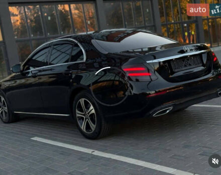 Чорний Мерседес Е-Клас, об'ємом двигуна 1.95 л та пробігом 94 тис. км за 32000 $, фото 3 на Automoto.ua