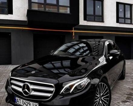 Чорний Мерседес Е-Клас, об'ємом двигуна 2 л та пробігом 405 тис. км за 22800 $, фото 7 на Automoto.ua