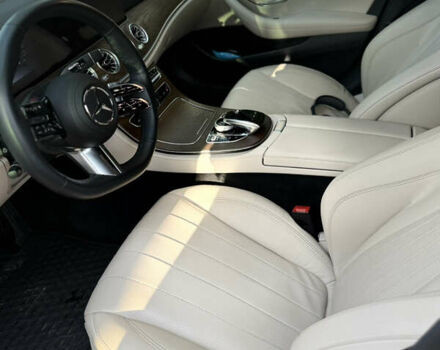 Чорний Мерседес Е-Клас, об'ємом двигуна 3 л та пробігом 154 тис. км за 40500 $, фото 7 на Automoto.ua