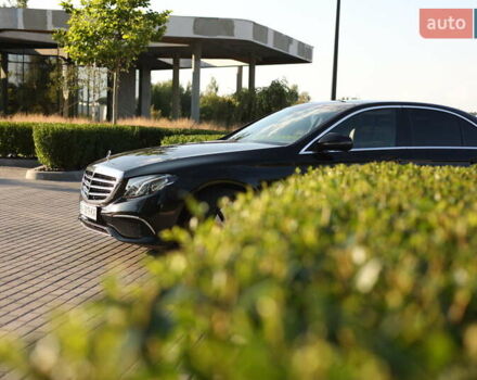 Чорний Мерседес Е-Клас, об'ємом двигуна 2.99 л та пробігом 68 тис. км за 44900 $, фото 19 на Automoto.ua