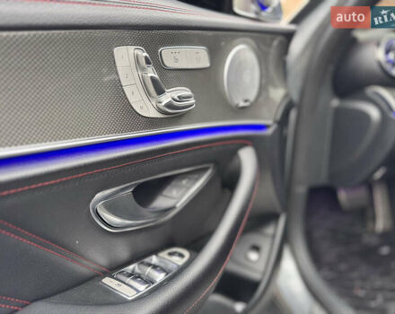 Чорний Мерседес Е-Клас, об'ємом двигуна 3 л та пробігом 139 тис. км за 41000 $, фото 14 на Automoto.ua