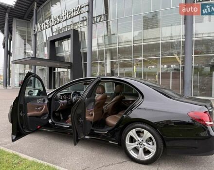 Чорний Мерседес Е-Клас, об'ємом двигуна 1.6 л та пробігом 106 тис. км за 35000 $, фото 42 на Automoto.ua