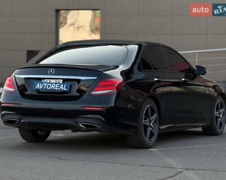 Чорний Мерседес Е-Клас, об'ємом двигуна 3 л та пробігом 152 тис. км за 38000 $, фото 23 на Automoto.ua