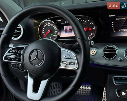Чорний Мерседес Е-Клас, об'ємом двигуна 1.95 л та пробігом 94 тис. км за 32000 $, фото 14 на Automoto.ua