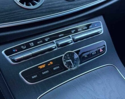 Чорний Мерседес Е-Клас, об'ємом двигуна 3 л та пробігом 78 тис. км за 16000 $, фото 10 на Automoto.ua