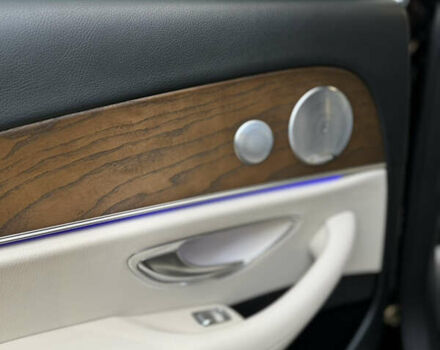 Чорний Мерседес Е-Клас, об'ємом двигуна 3 л та пробігом 154 тис. км за 40500 $, фото 8 на Automoto.ua