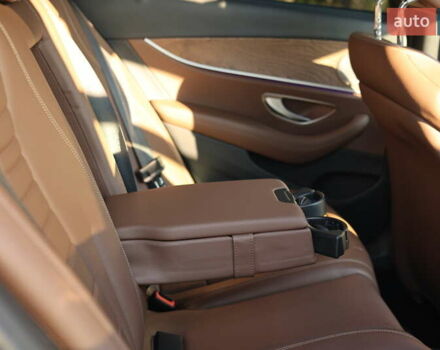Чорний Мерседес Е-Клас, об'ємом двигуна 2.99 л та пробігом 68 тис. км за 44900 $, фото 29 на Automoto.ua