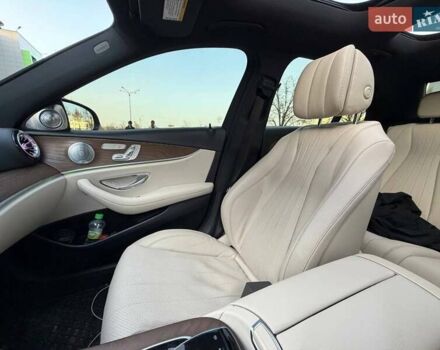 Чорний Мерседес Е-Клас, об'ємом двигуна 3 л та пробігом 152 тис. км за 38000 $, фото 78 на Automoto.ua