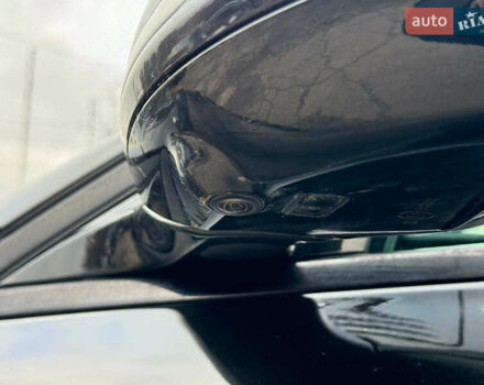 Чорний Мерседес Е-Клас, об'ємом двигуна 2 л та пробігом 230 тис. км за 35640 $, фото 13 на Automoto.ua