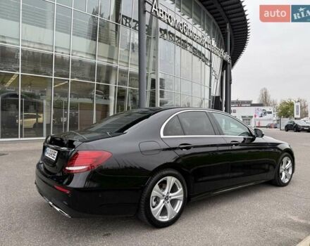 Чорний Мерседес Е-Клас, об'ємом двигуна 1.6 л та пробігом 106 тис. км за 35000 $, фото 5 на Automoto.ua