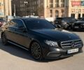 Чорний Мерседес Е-Клас, об'ємом двигуна 2 л та пробігом 308 тис. км за 23800 $, фото 1 на Automoto.ua
