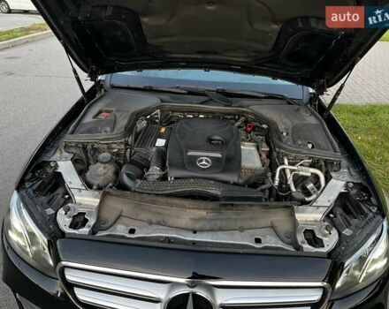 Чорний Мерседес Е-Клас, об'ємом двигуна 1.6 л та пробігом 106 тис. км за 35000 $, фото 70 на Automoto.ua
