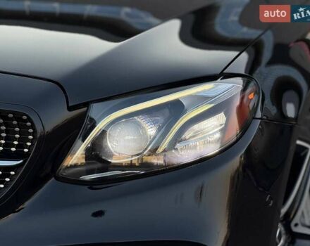 Чорний Мерседес Е-Клас, об'ємом двигуна 3 л та пробігом 152 тис. км за 38000 $, фото 3 на Automoto.ua