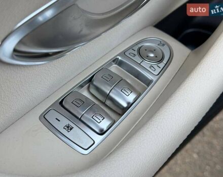 Чорний Мерседес Е-Клас, об'ємом двигуна 3 л та пробігом 152 тис. км за 38000 $, фото 46 на Automoto.ua