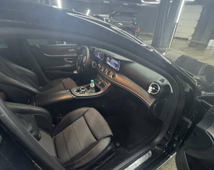 Чорний Мерседес Е-Клас, об'ємом двигуна 1.95 л та пробігом 80 тис. км за 28000 $, фото 36 на Automoto.ua