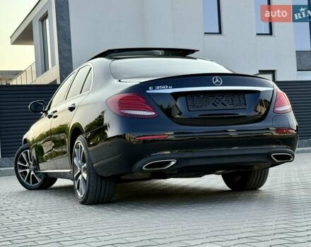 Черный Мерседес Е-Класс, объемом двигателя 2 л и пробегом 113 тыс. км за 33500 $, фото 29 на Automoto.ua