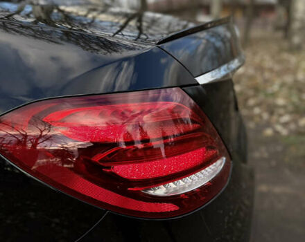 Чорний Мерседес Е-Клас, об'ємом двигуна 3 л та пробігом 154 тис. км за 40500 $, фото 20 на Automoto.ua