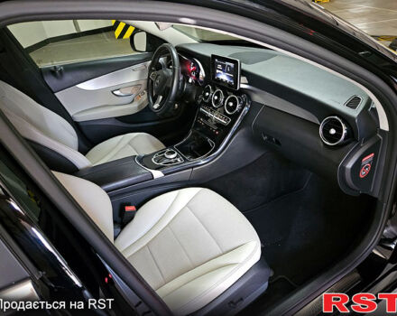 Черный Мерседес Е-Класс, объемом двигателя 2 л и пробегом 180 тыс. км за 26500 $, фото 10 на Automoto.ua