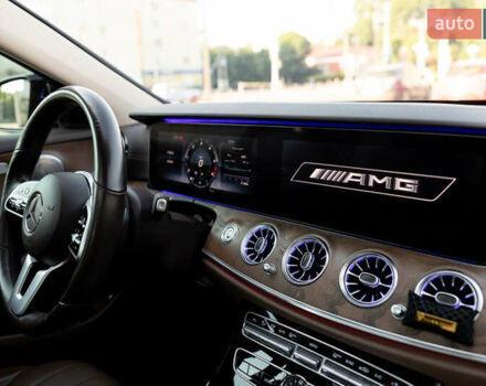 Черный Мерседес Е-Класс, объемом двигателя 1.95 л и пробегом 225 тыс. км за 35500 $, фото 36 на Automoto.ua