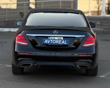 Чорний Мерседес Е-Клас, об'ємом двигуна 3 л та пробігом 152 тис. км за 38000 $, фото 6 на Automoto.ua