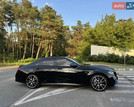 Черный Мерседес Е-Класс, объемом двигателя 3 л и пробегом 30 тыс. км за 55000 $, фото 7 на Automoto.ua