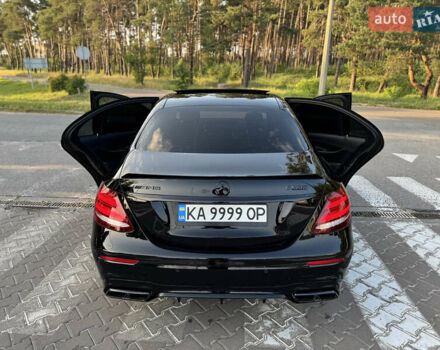 Черный Мерседес Е-Класс, объемом двигателя 3 л и пробегом 30 тыс. км за 55000 $, фото 17 на Automoto.ua