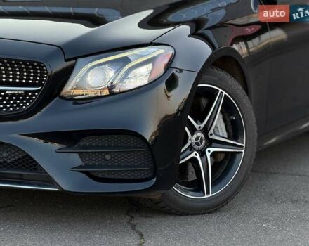 Чорний Мерседес Е-Клас, об'ємом двигуна 3 л та пробігом 152 тис. км за 38000 $, фото 2 на Automoto.ua