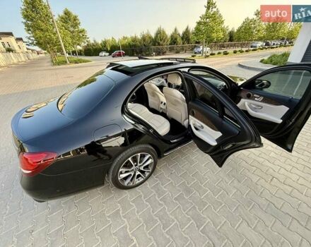 Черный Мерседес Е-Класс, объемом двигателя 2 л и пробегом 113 тыс. км за 33500 $, фото 24 на Automoto.ua