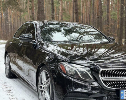 Черный Мерседес Е-Класс, объемом двигателя 1.99 л и пробегом 111 тыс. км за 28800 $, фото 7 на Automoto.ua