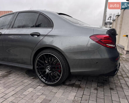 Чорний Мерседес Е-Клас, об'ємом двигуна 3 л та пробігом 139 тис. км за 41000 $, фото 11 на Automoto.ua